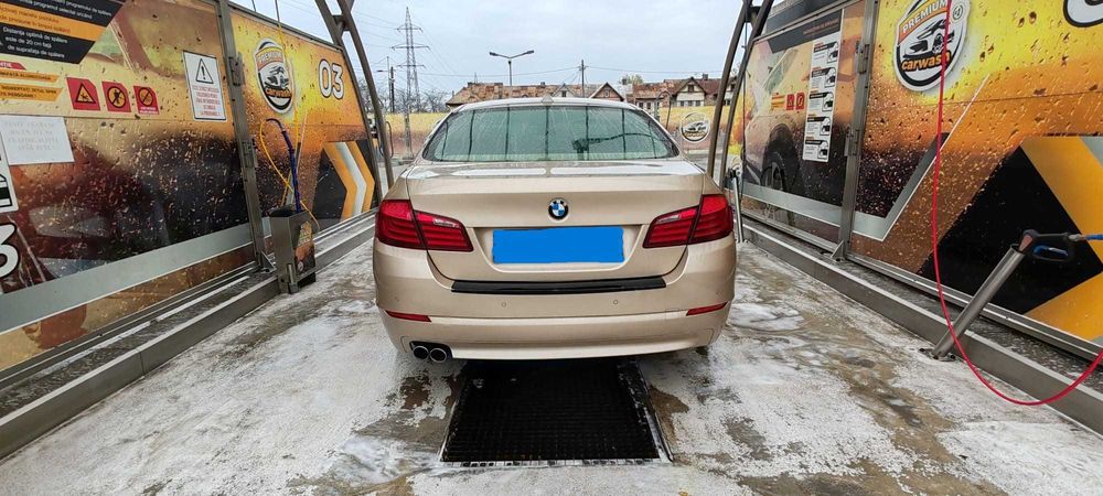 BMW Seria 5 F10 520D, distributie recent schimbata, acte la zi.