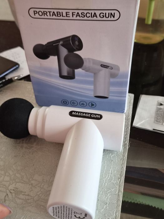 Масажьор. . .   ..