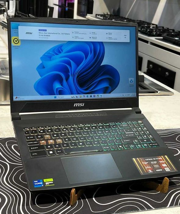 MSI Katana 15 i7-14650HX/16GB/512GB/RTX5050 8GB/15'6 FHD IPS  144hz