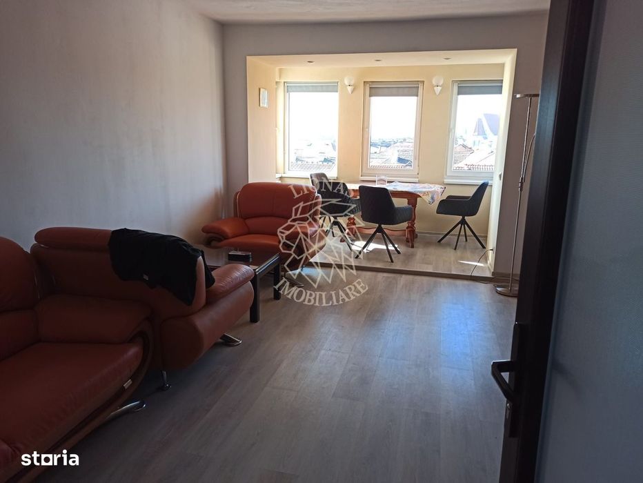 Apartament 3 camere 82 mp-balcon-2 bai-etaj 3-parcare-Central — fotografia 2