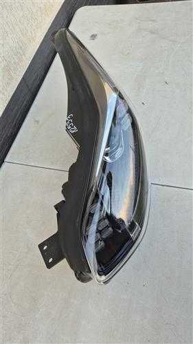 Far stanga Kia Sportage GT-Line Full Led an 2018-2021 cod 92101-F1500