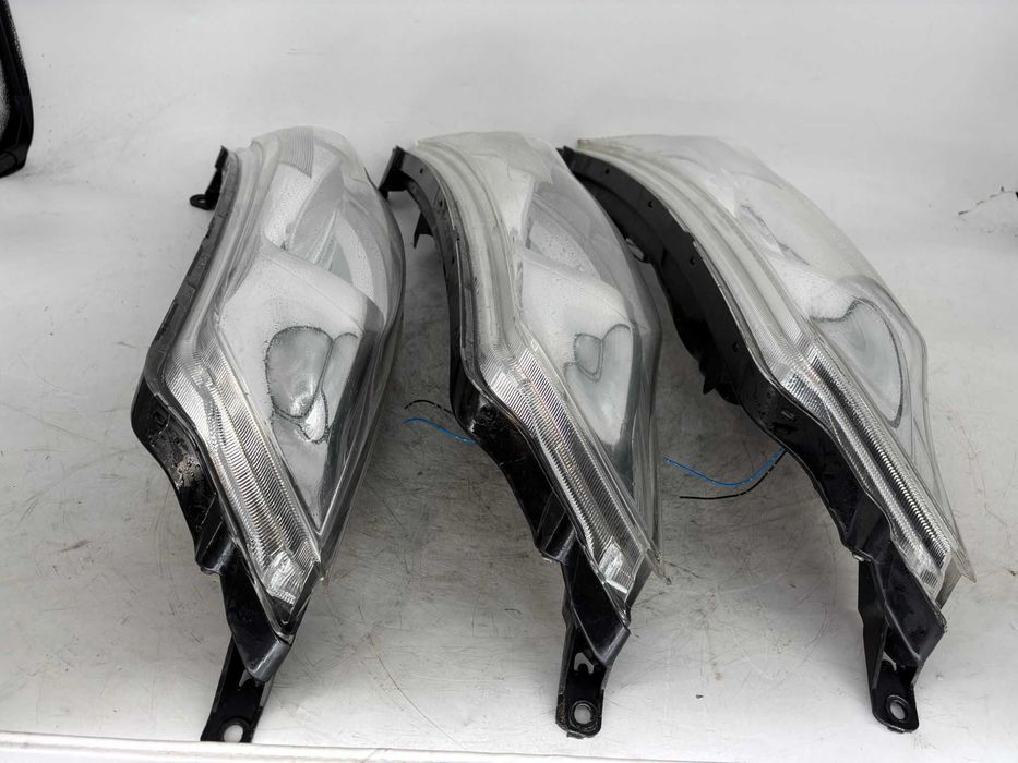 Far stanga/dreapta Nissan Juke an 2012