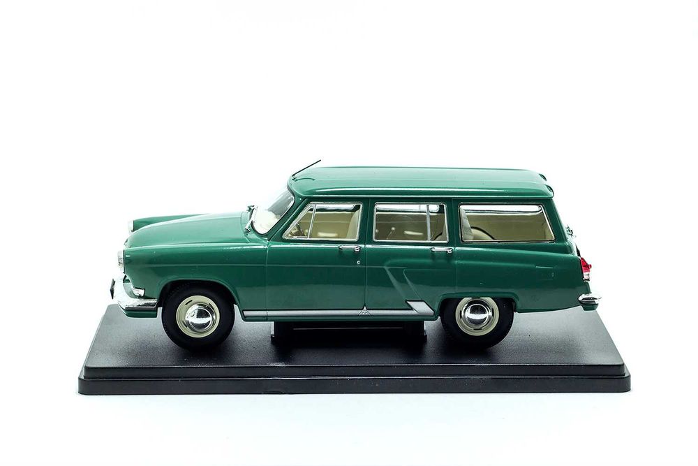 Солидные модели в подарок на ПРАЗДНИК !!! Масштаб 1:24