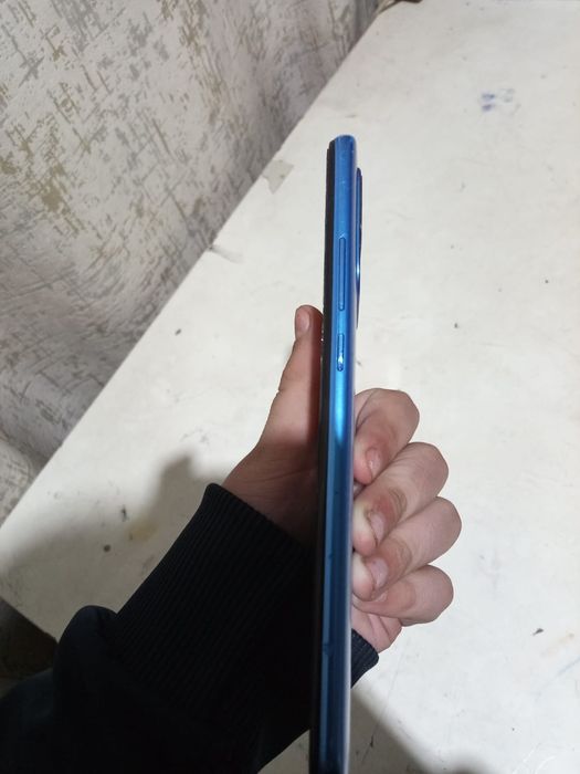 Продам или обм  рэдми 10с