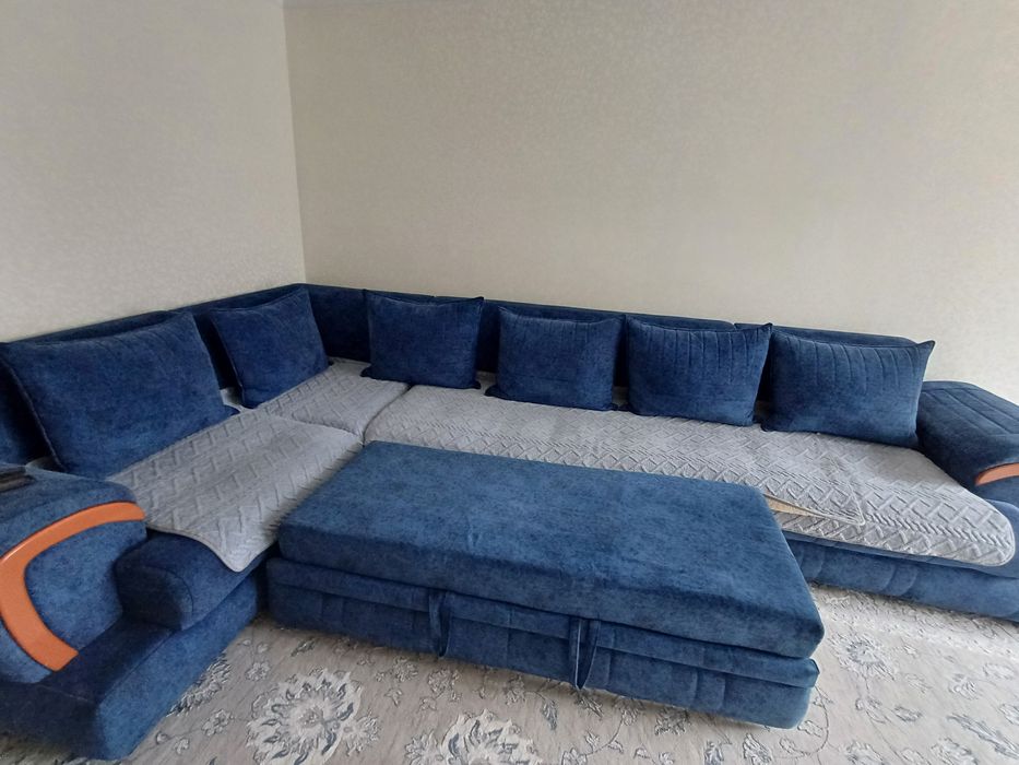 Продам 4метр диван уголок трансформер