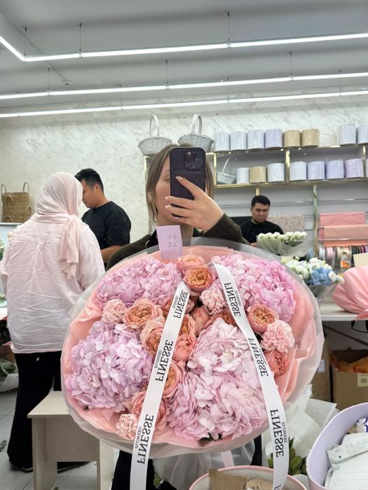 Букет цветов продам