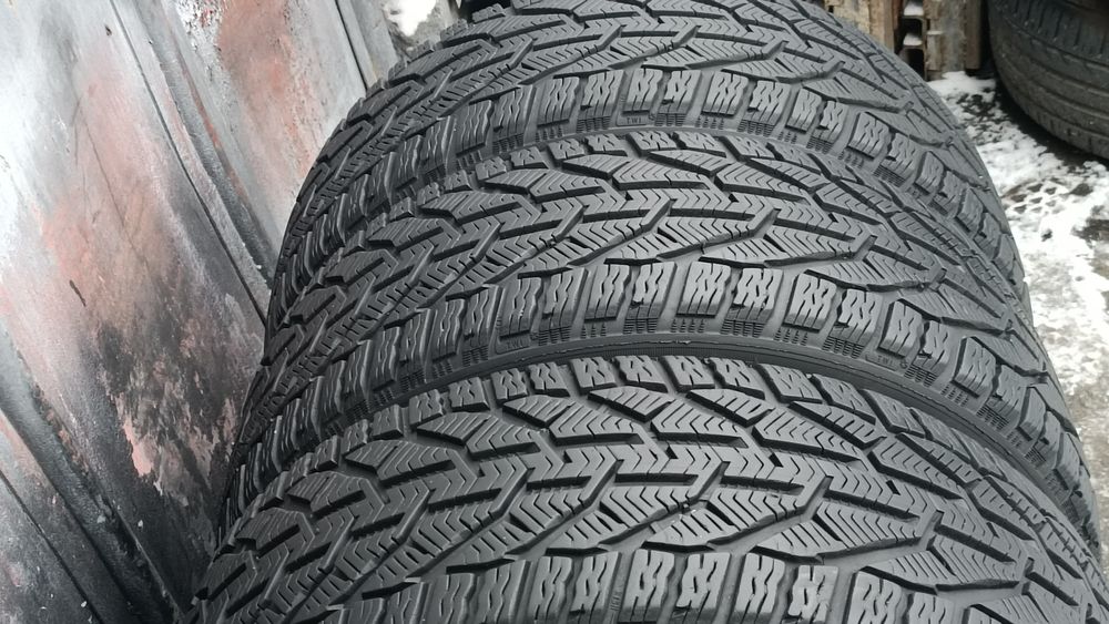 225/45/18 Taurus 2 броя