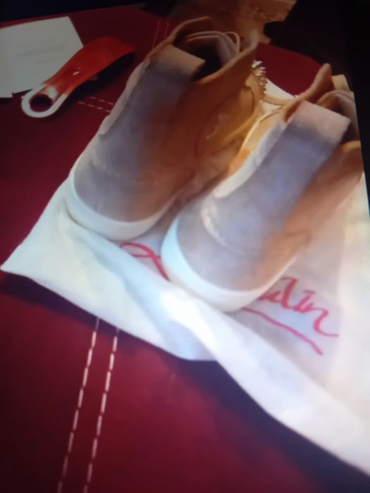 Ghete barbati, Christian louboutin