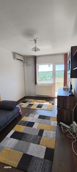 Apartament cochet, etajul 4/5, zona Edgar Quinet, parcare — fotografia 1