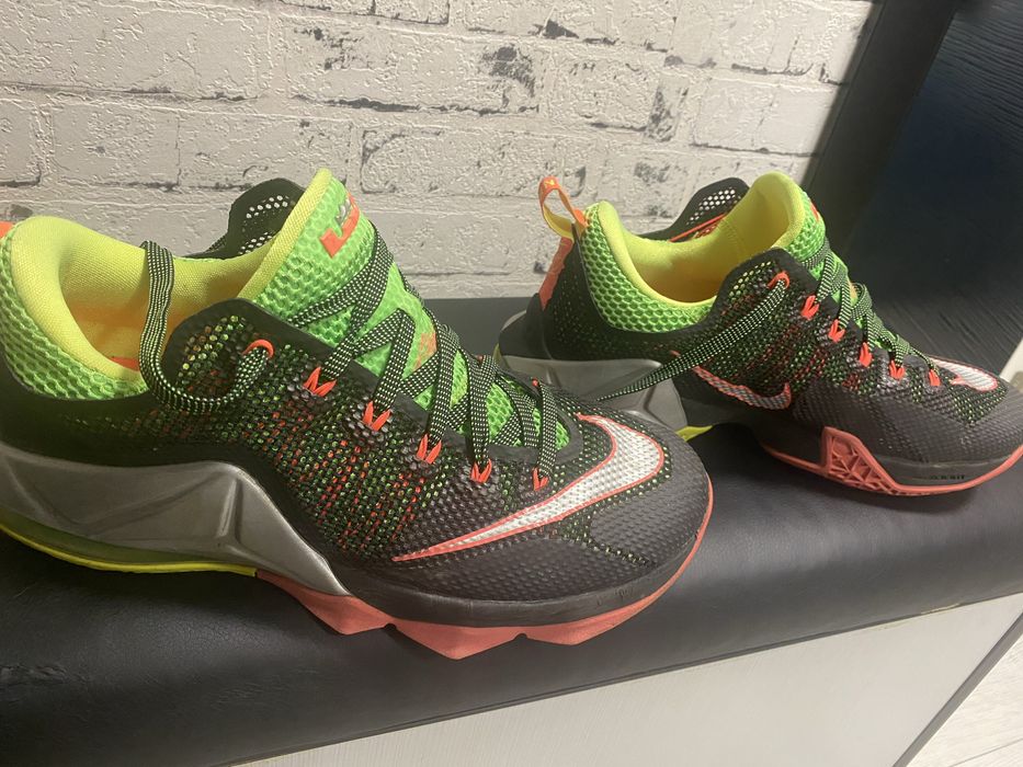 Маратонки    Найк