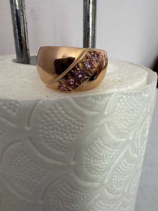 Продам кольцо  в отличном состояние