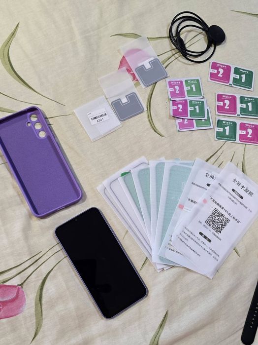 Samsung Galaxy A34 5G + Samsung Watch 4 - комплект