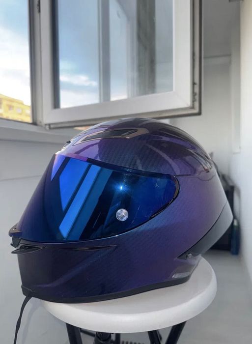 Vând cască moto agv pista