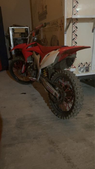 Vând honda crf 450 injecție