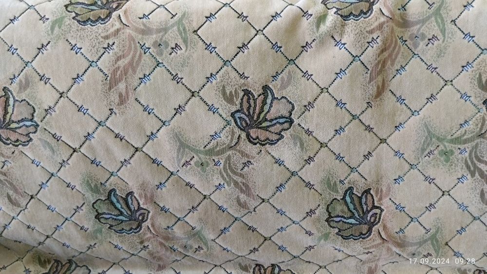 Дивандеки на диван и кресла