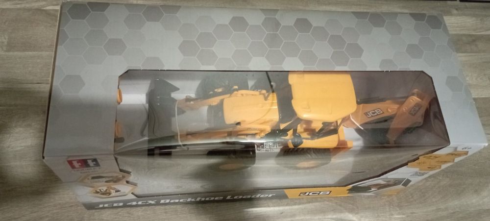 RC Double E JCB 4CX Backhoe Loader (Мащаб 1:20)