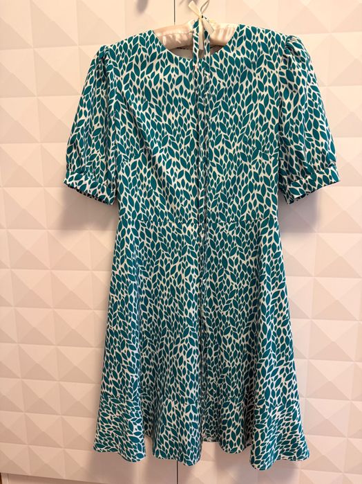 Ефирна рокля от вискоза