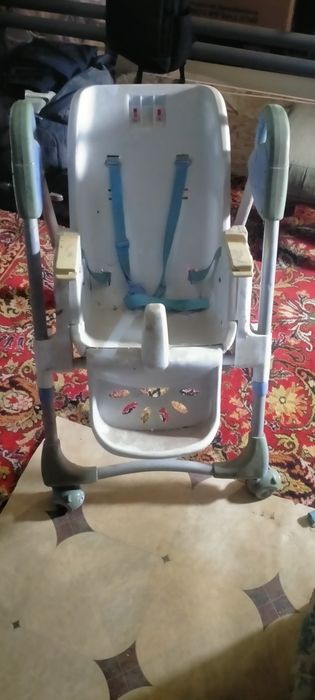 Продам стульчик детский.