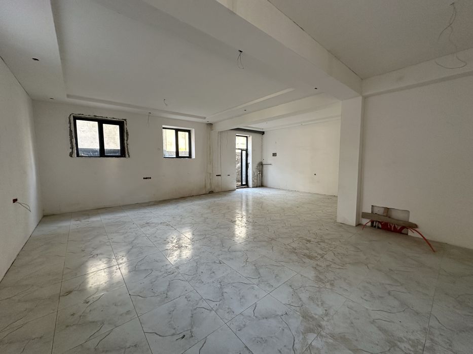 Office uchun 85 m2 yangi qurilgan noturar joy sotiladi