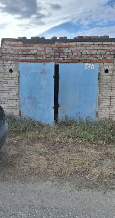Гараж орал каласында срочно срочно сатылады