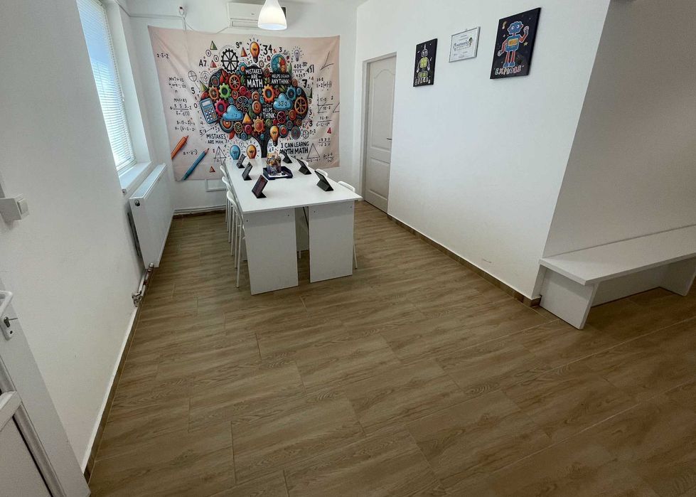 Afacere Centru Educațional - Programare, Matematică și Engleză