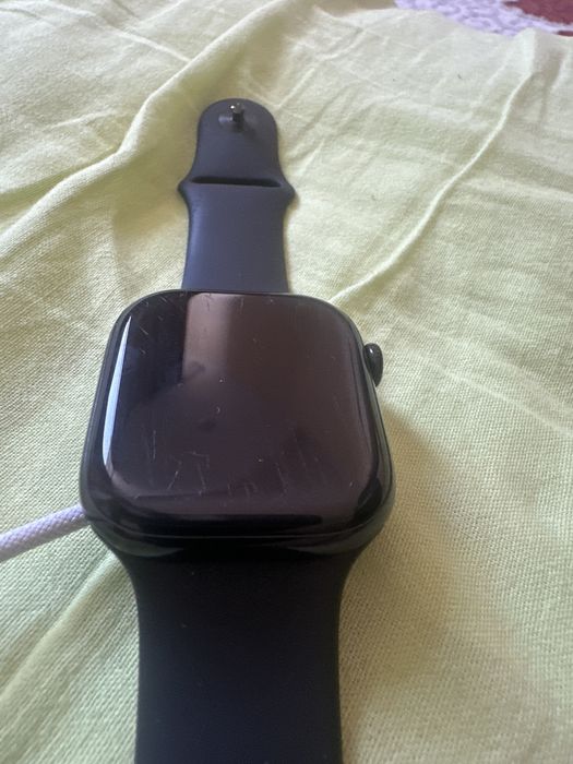 Продам apple watch 10 46mm алюминевый