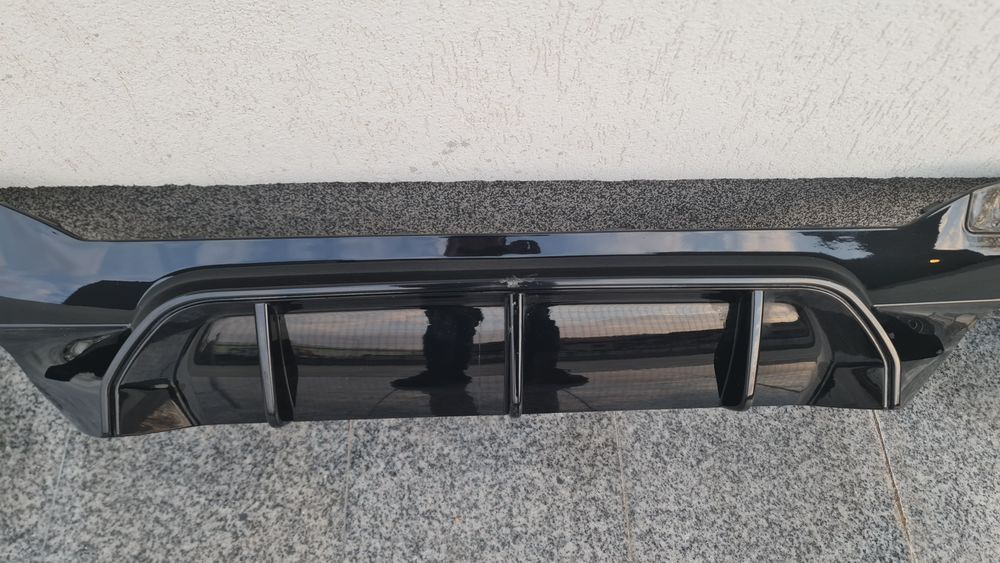 Spoiler difuzor bara spate BMW 5 G30 M5 F90