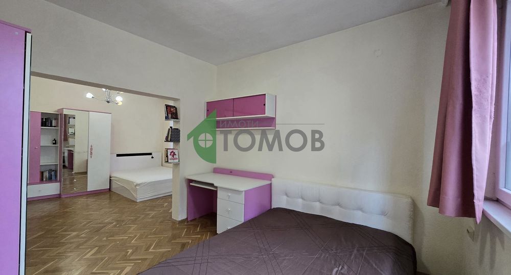 Продава се Четиристаен апартамент в Стара Загора, Център - 86 кв.м за 898 €/кв.м - Снимка #8