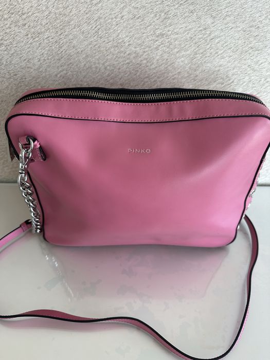 Pinko дамска чанта