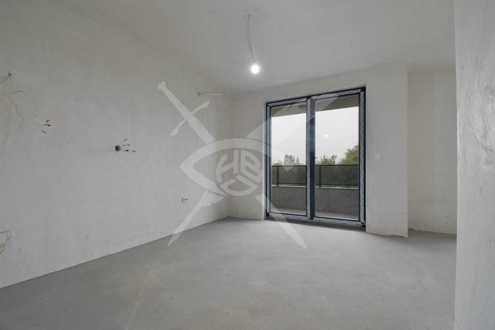 Продава се Тристаен апартамент в София, Триъгълника - 98 кв.м за 2493 €/кв.м - Снимка #1