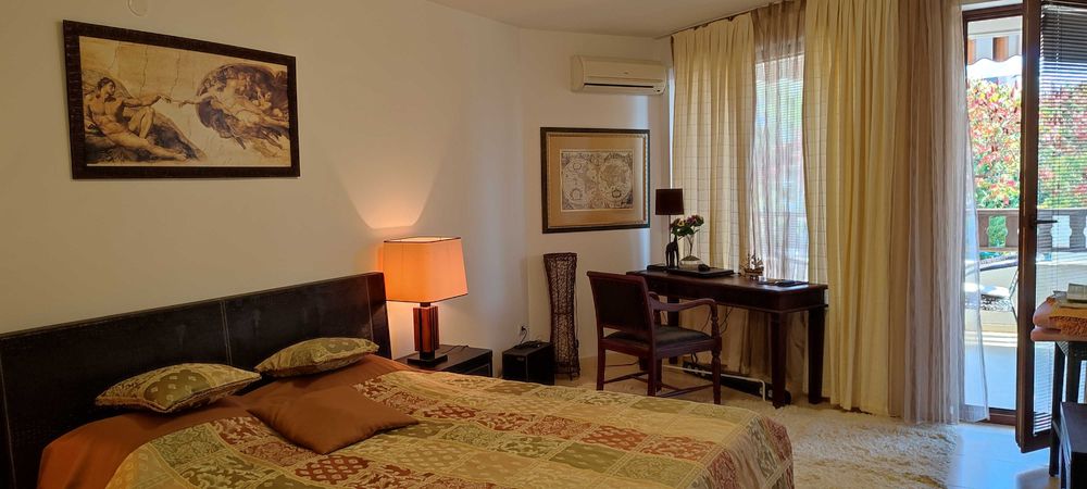 Продава се Тристаен апартамент в Свети Влас - 135 кв.м за 1460 €/кв.м - Снимка #17