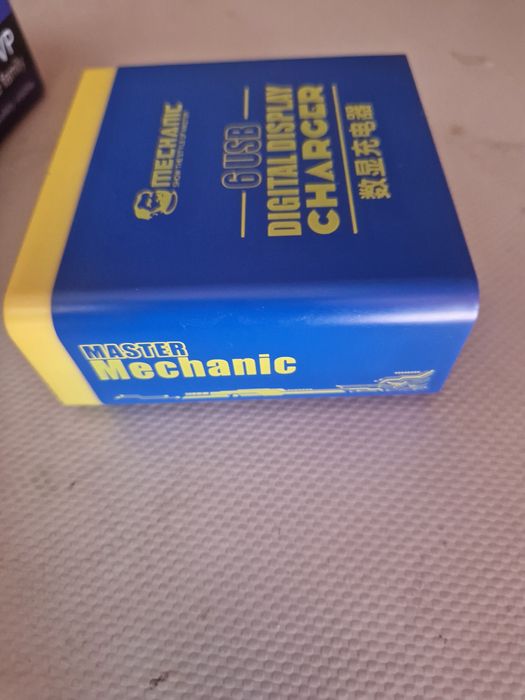 Зарядно usb устройство