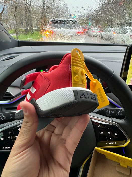 Детские кроссовки adidas