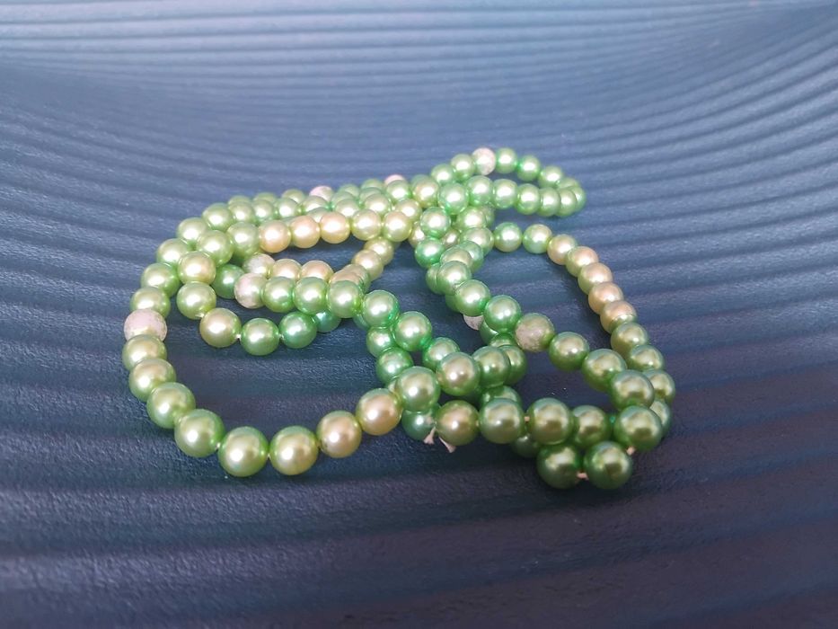 Перлен Дълъг Гердан