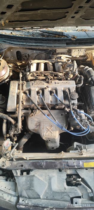 Двигатель FS Мазда Кронос