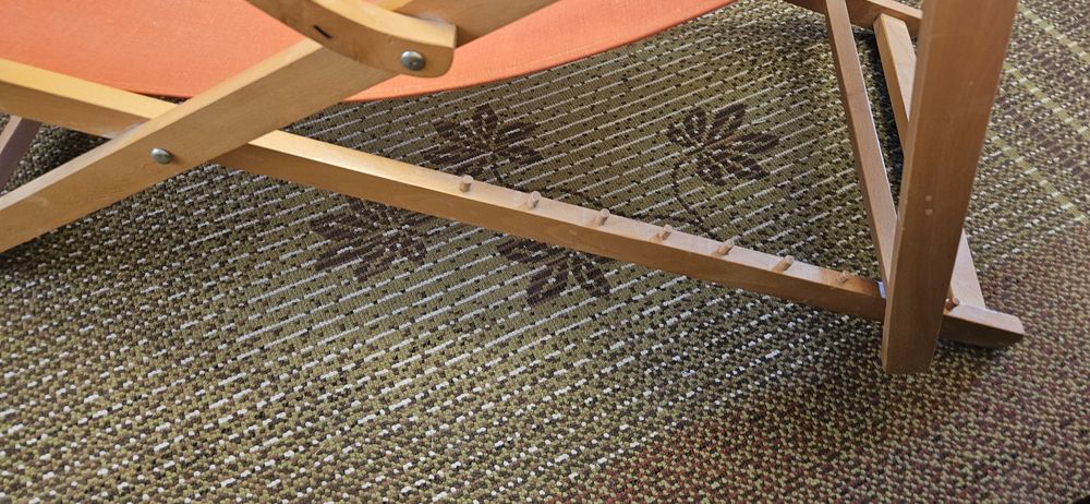 Два шезлонга, 120 лв