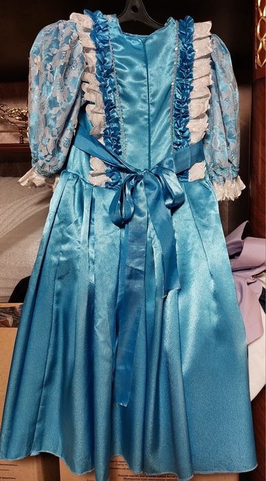 Детское нарядное платье