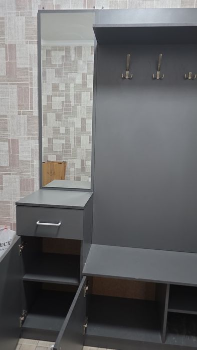 Гардеробный шкаф