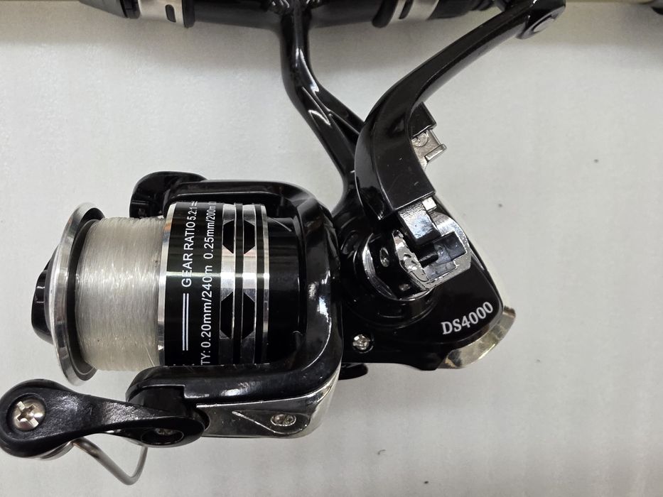 Телескопична спининг въдица 180см с макара, аксесоари и чанта