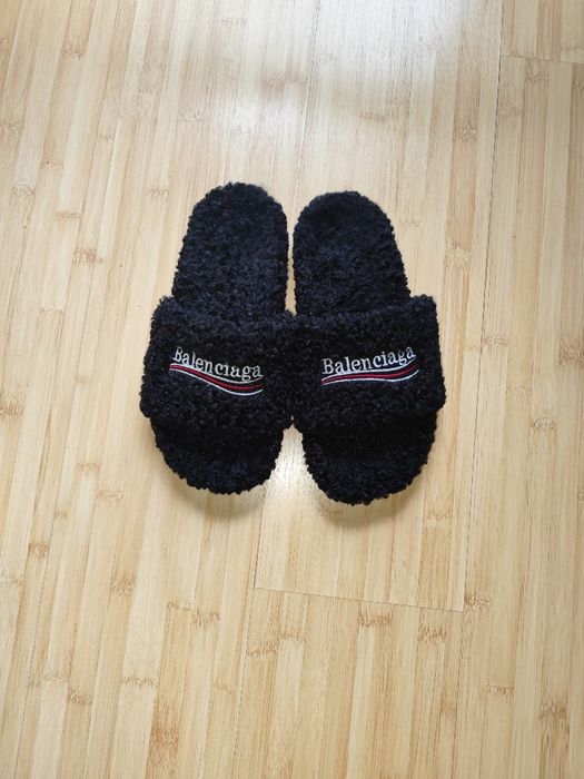 Papuci / Șlapi Balenciaga Furry Black - Mărimea 44 - Noi/Impecabili