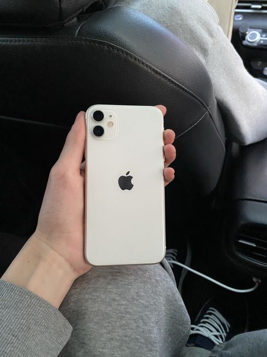 Продам Айфон 11 128gb в идеале !