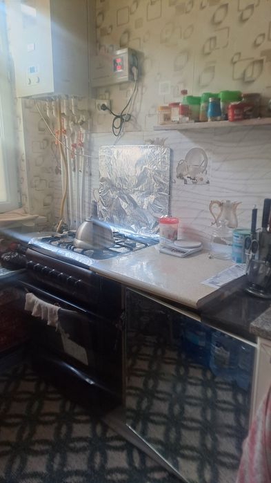 1 xonali Uy sotiladi