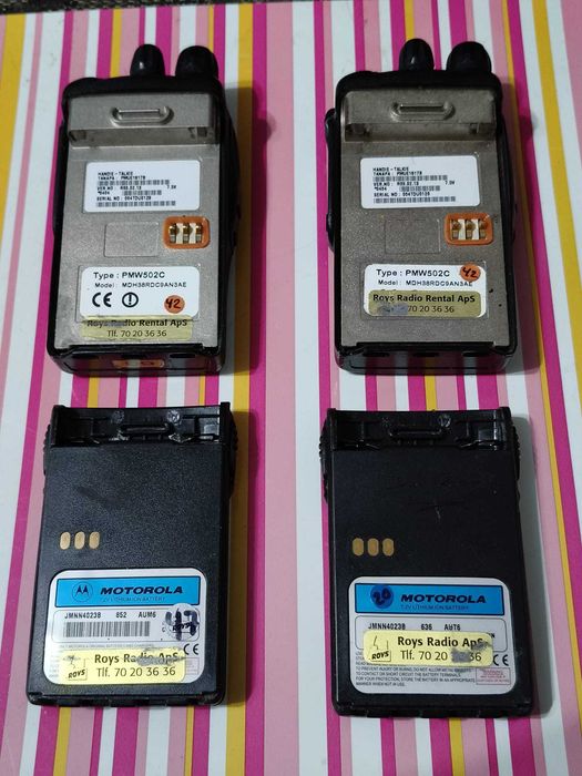 Lot statii Motorola GP3442 2 buc + 2 incarcatoare