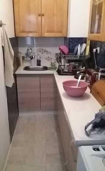 Дава се под наем Двустаен апартамент в Бургас, Възраждане - 62 кв.м за 102 € - Снимка #4