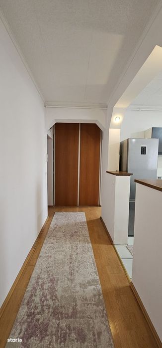 Inchiriezapartament de 3 camere situat in  Hipodrom 4-str.Aleea Streiu