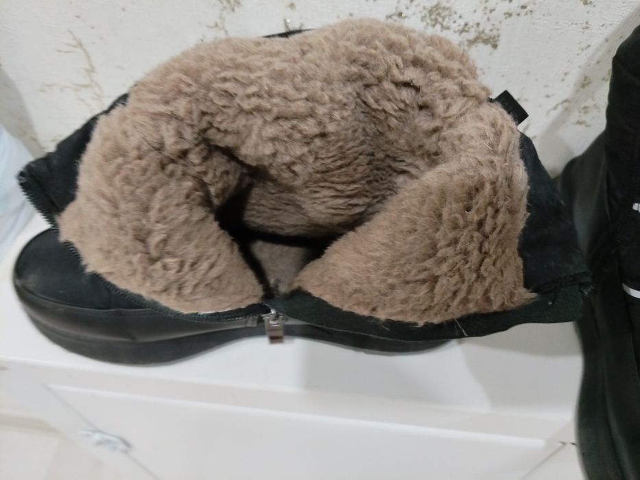 Продам сапоги тёплые на зиму
