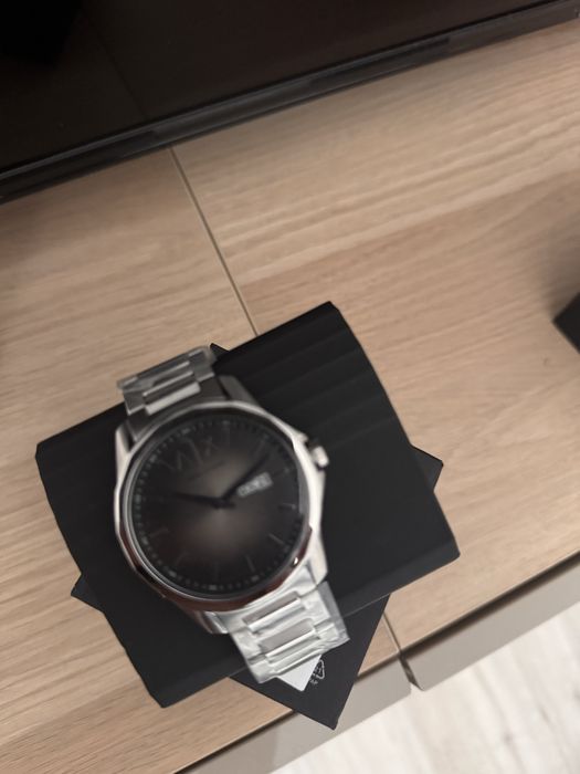 Ceas Armani  nou