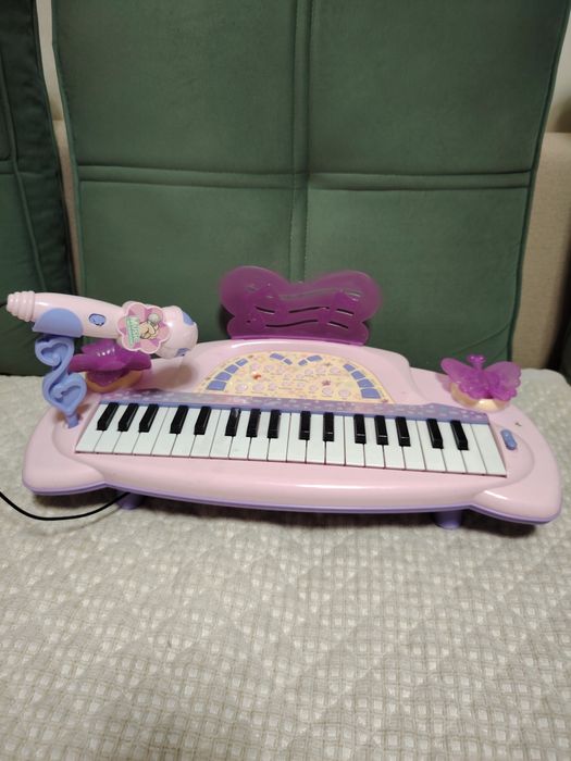 Игрушки машинки куклы посудка