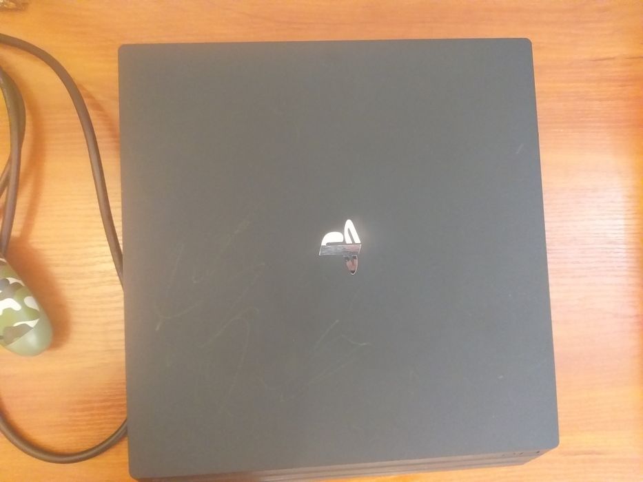 PLAYSTATION 4 PRO|цена вместе с играми и джойстиками