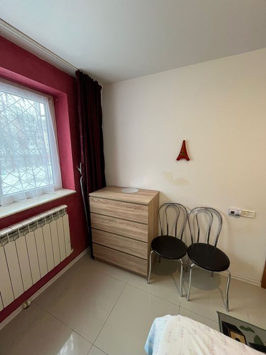 Inchiriez apartament 3 camere